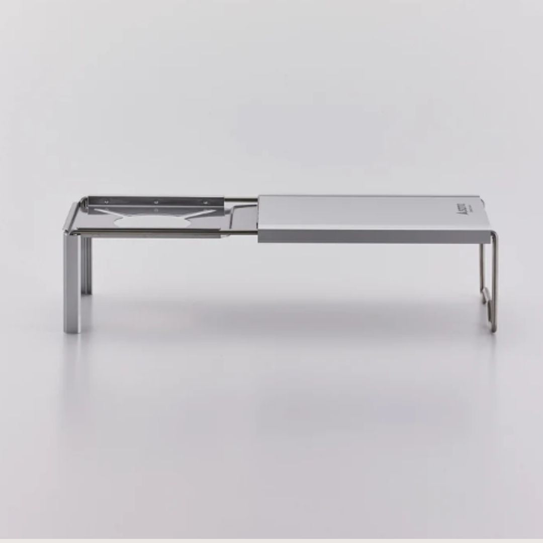 SOTO Minimal Worktop Compact Outdoor Cooking Table - detail